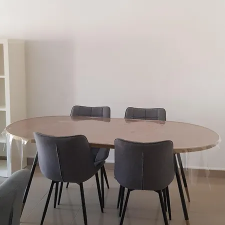 Proche Du Centre Ville, Parking Prive Appartamento