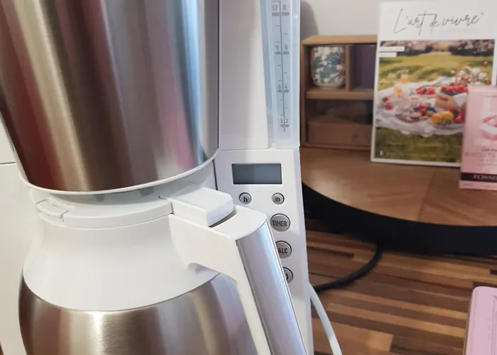 Proche Du Centre Ville, Parking Privé *